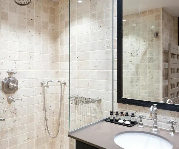 Hotel Saint-louis Marais Parigi