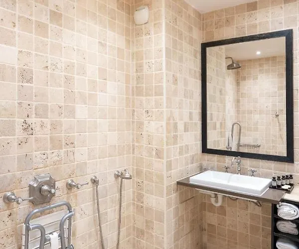 Hotel Saint-louis Marais 3*