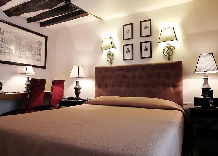 Hotel Saint-louis Marais