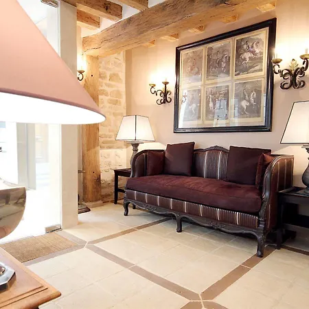 Saint-louis Marais 3*